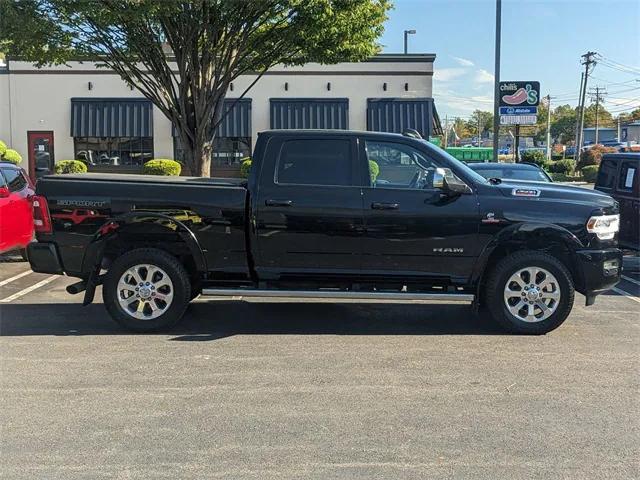 2019 RAM 2500 Laramie Crew Cab 4x4 64 Box