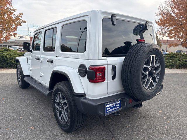 2024 Jeep Wrangler 4-Door Sahara 4x4