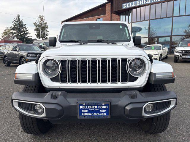 2024 Jeep Wrangler 4-Door Sahara 4x4