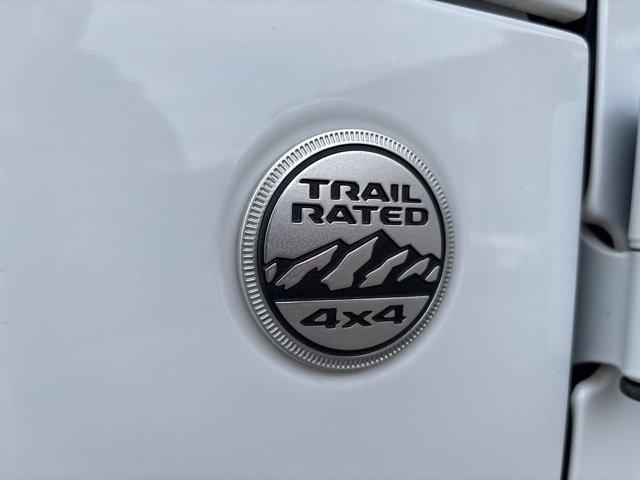 2024 Jeep Wrangler 4-Door Sahara 4x4