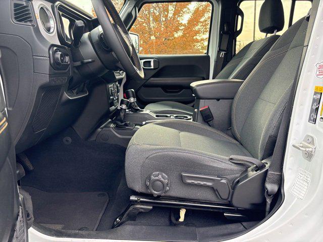 2024 Jeep Wrangler 4-Door Sahara 4x4