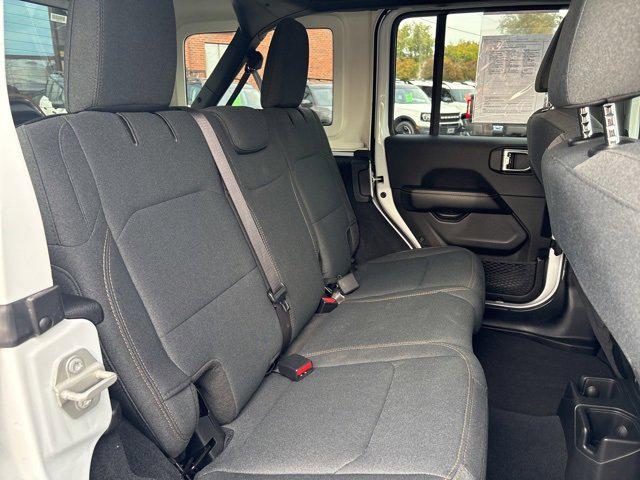 2024 Jeep Wrangler 4-Door Sahara 4x4