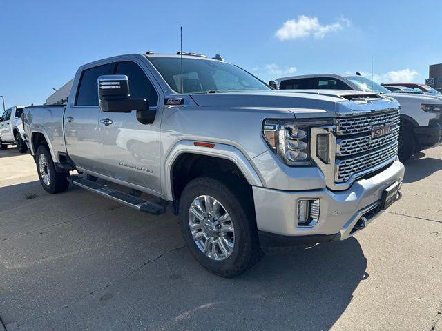 2025 GMC Sierra 1500 4WD Crew Cab Short Box SLT for sale in Indianola, IA