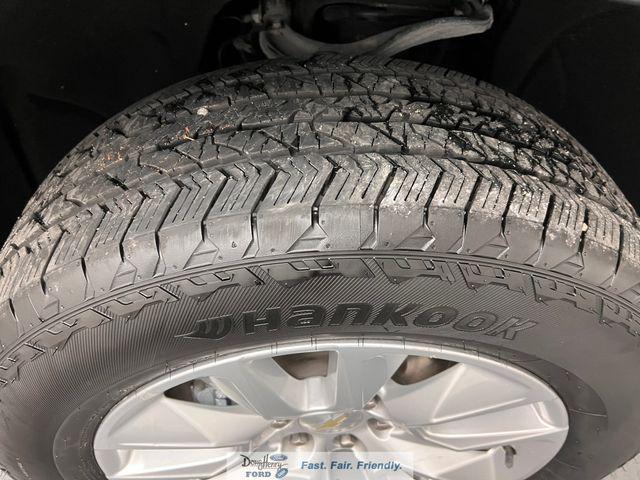 2022 Chevrolet Silverado 1500 4WD Crew Cab Short Bed Custom