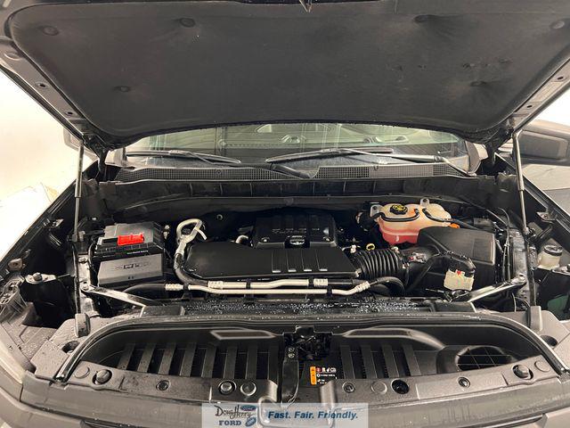 2022 Chevrolet Silverado 1500 4WD Crew Cab Short Bed Custom