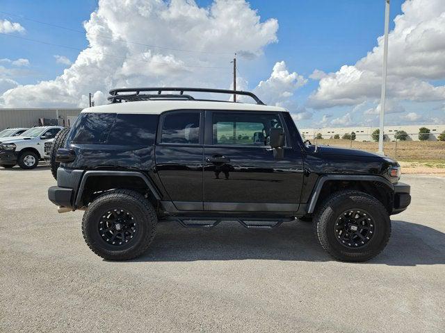 2014 Toyota FJ Cruiser Base