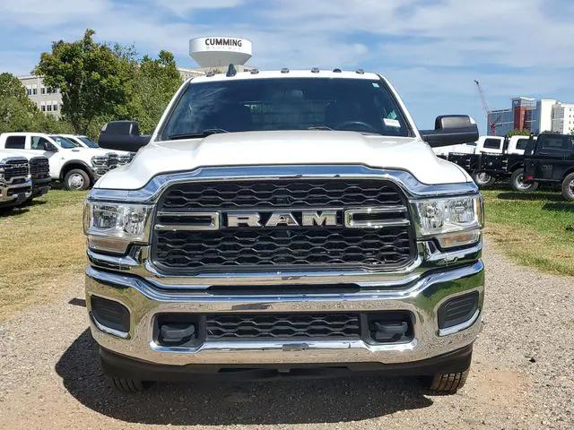 2022 RAM 3500 Chassis Tradesman/SLT/Laramie/Limited