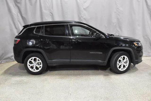 2024 Jeep Compass Latitude 4x4 2024 Jeep Compass Latitude 4x4