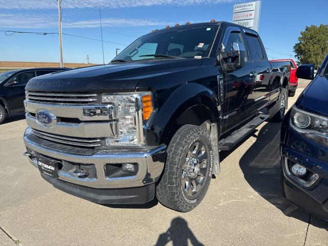 2017 Ford F-350 LARIAT 2017 Ford F-350 LARIAT