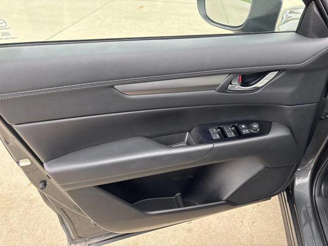 2022 Mazda CX-5 2.5 S Preferred 2022 Mazda CX-5 2.5 S Preferred