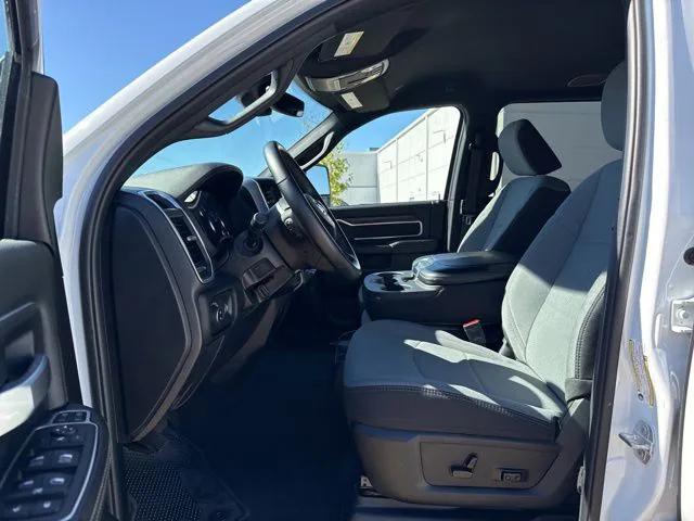 2024 RAM 2500 Big Horn Crew Cab 4x4 64 Box
