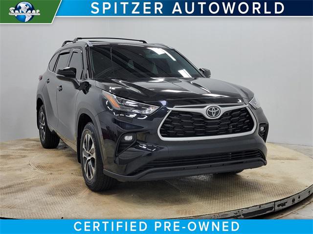 2022 Toyota Highlander XLE 2022 Toyota Highlander XLE