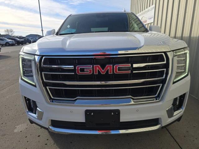 2024 GMC Yukon 4WD SLT