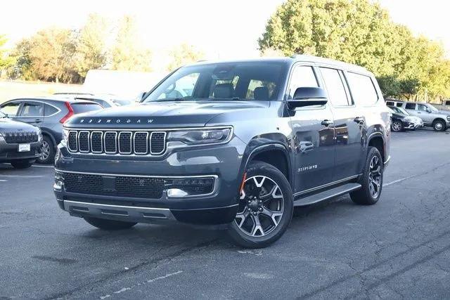 2024 Wagoneer Wagoneer L Series III 4x4 2024 Wagoneer Wagoneer L Series III 4x4