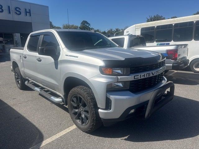 2020 Chevrolet Silverado 1500 2WD Crew Cab Short Bed Custom