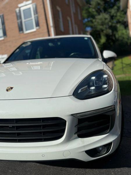 2016 Porsche Cayenne Base