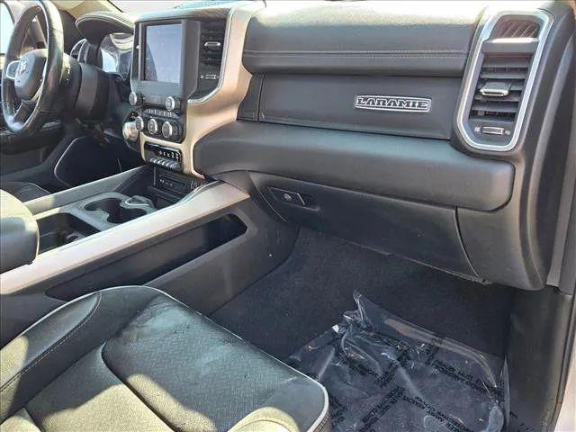 2019 Ram 1500 Laramie Crew Cab 4x2 5'7" Box