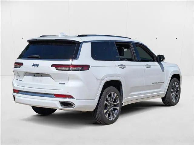 2022 Jeep Grand Cherokee L Overland 4x4