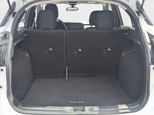 2024 Nissan Kicks SR Xtronic CVT