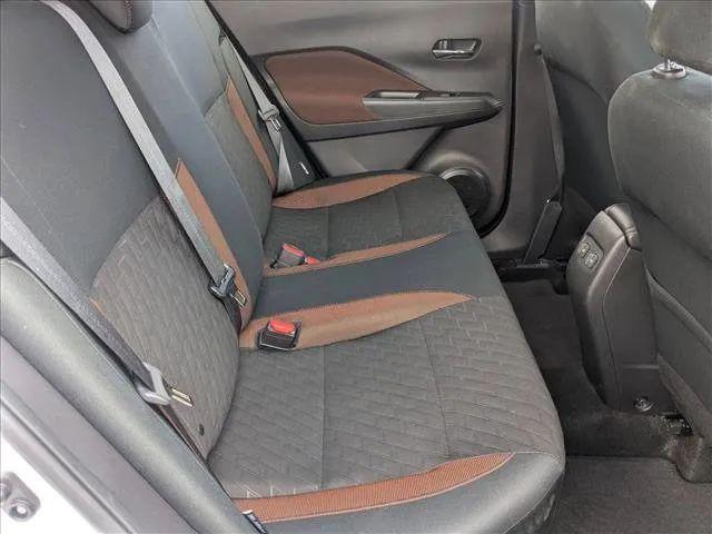 2024 Nissan Kicks SR Xtronic CVT