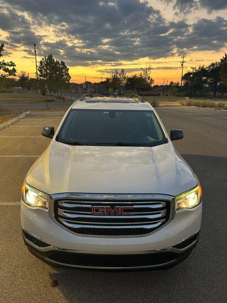 2017 GMC Acadia SLT-1