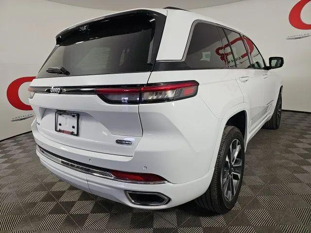 2023 Jeep Grand Cherokee Overland 4x4