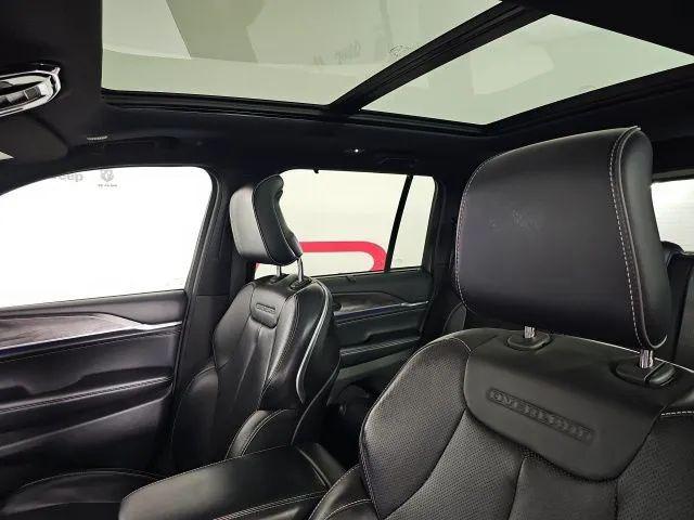 2023 Jeep Grand Cherokee Overland 4x4