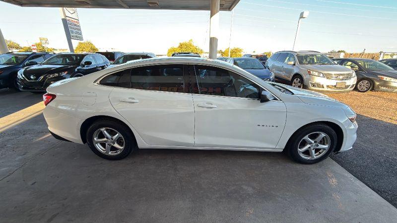 2017 Chevrolet Malibu LS