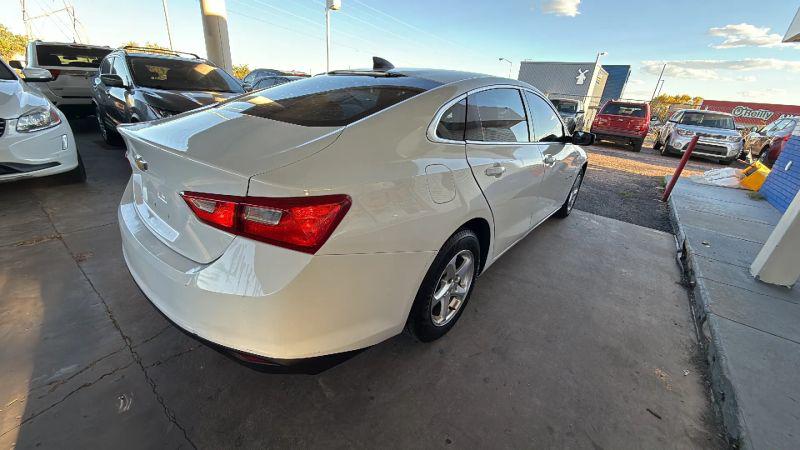 2017 Chevrolet Malibu LS