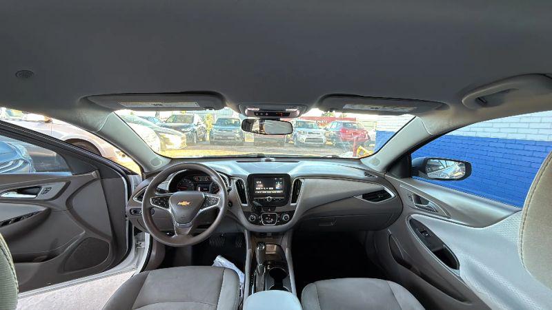 2017 Chevrolet Malibu LS