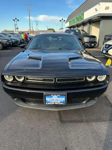 2015 Dodge Challenger SXT