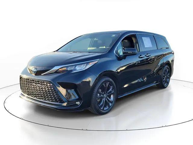 2023 Toyota Sienna XSE