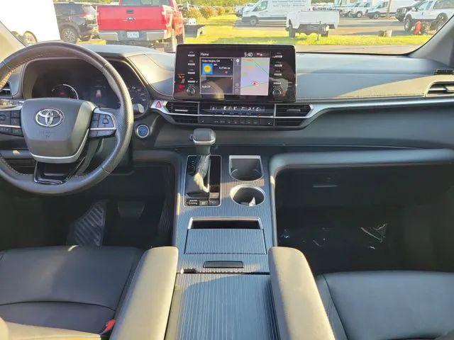 2023 Toyota Sienna XSE
