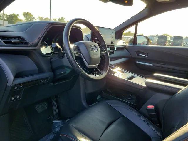 2023 Toyota Sienna XSE
