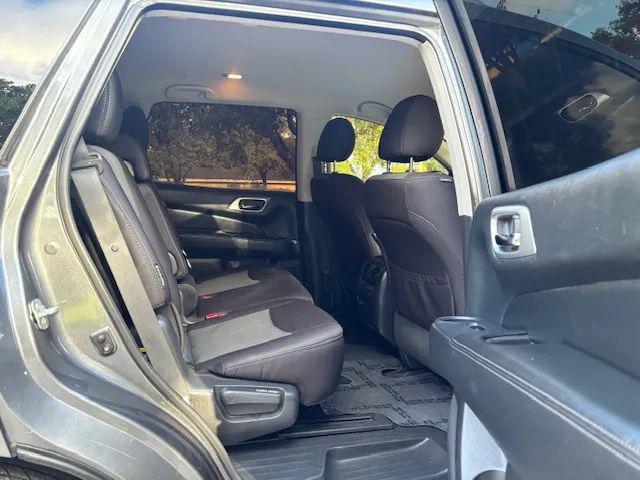 2019 Nissan Pathfinder SV