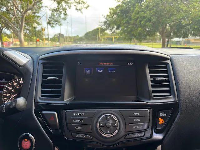 2019 Nissan Pathfinder SV