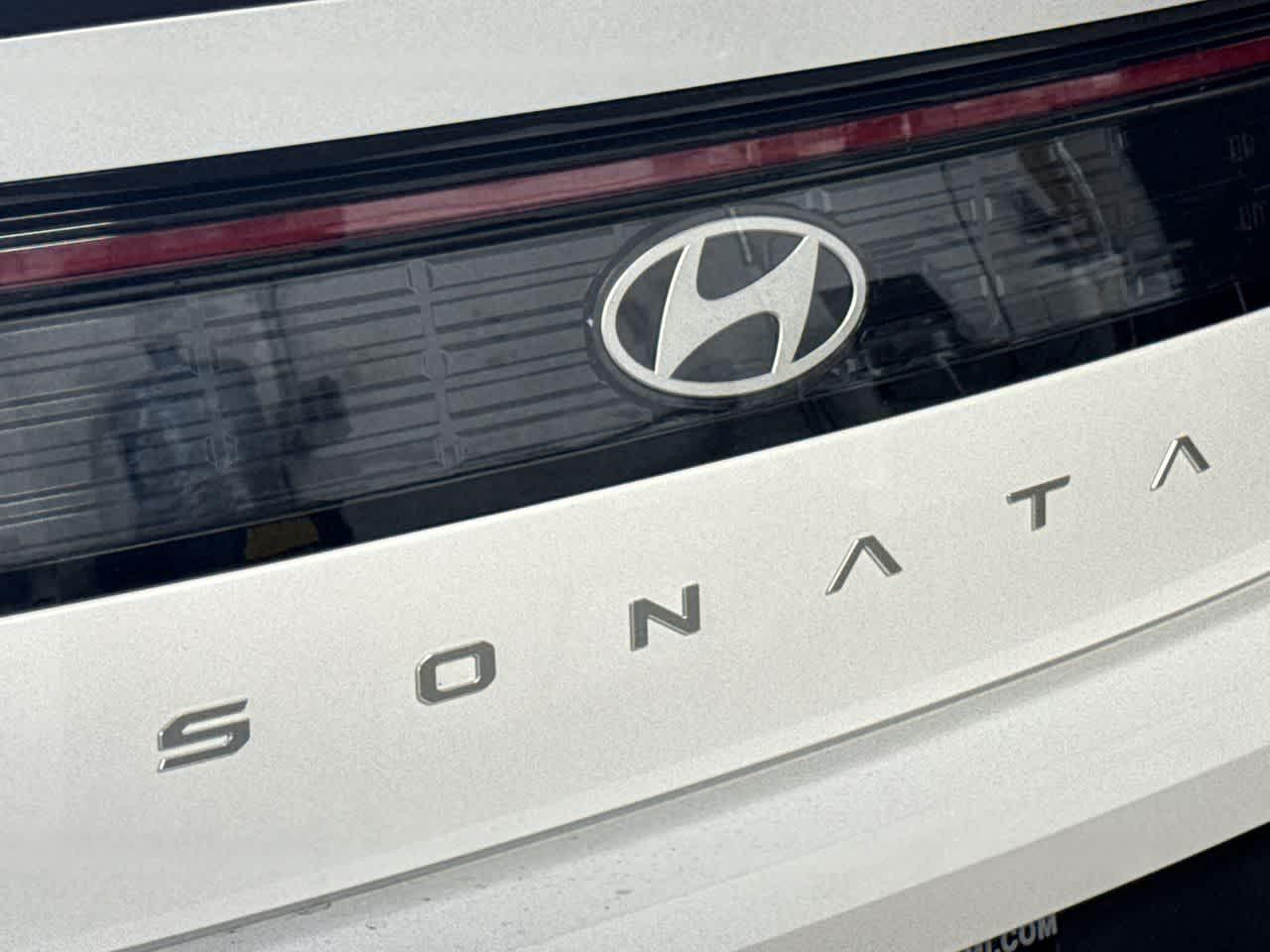 New 2026 Serenity White Hyundai SE image 39