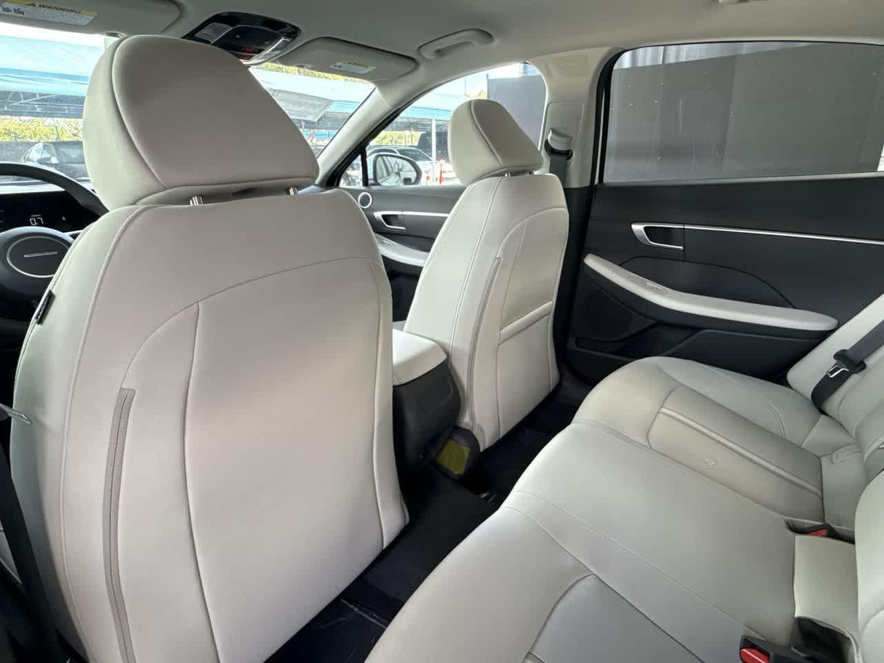 New 2026 Serenity White Hyundai SE image 52