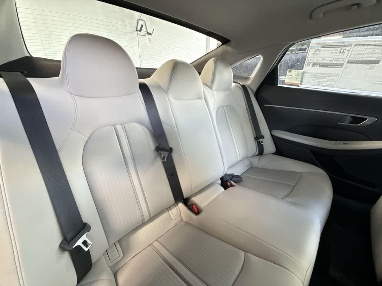 New 2026 Aero Silver Hyundai SE image 55