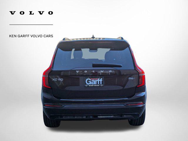 2026 Volvo XC90 Ultra Dark Theme, B6 AWD Gas (mild hybrid), Gasoline, 7 Seats