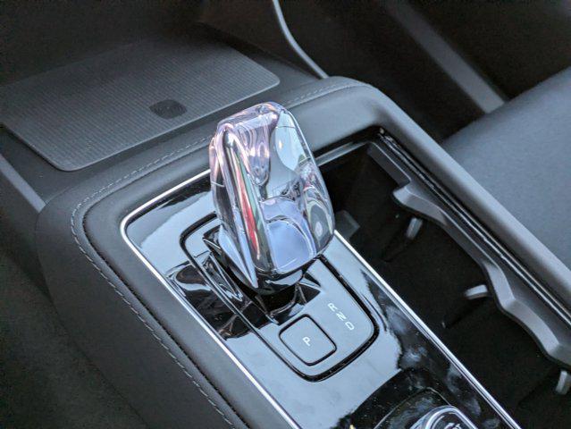 2026 Volvo XC90 Ultra Dark Theme, B6 AWD Gas (mild hybrid), Gasoline, 7 Seats
