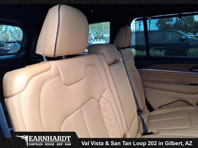 2025 Jeep Grand Cherokee L Summit Reserve 4x4