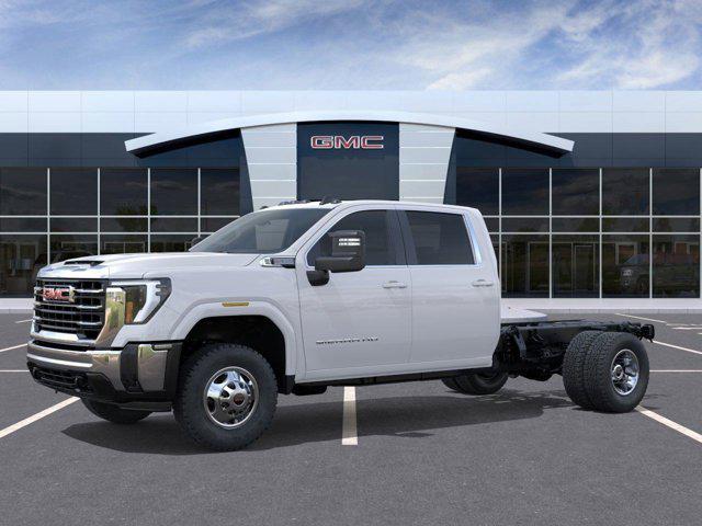 2026 GMC Sierra 3500HD CC SLE