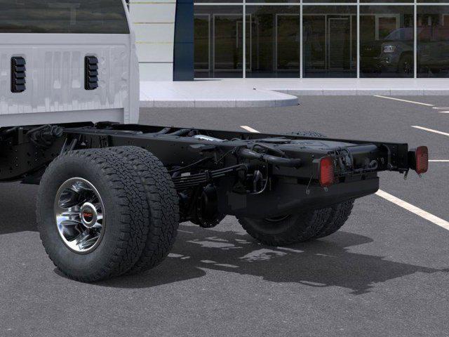 2026 GMC Sierra 3500HD CC SLE