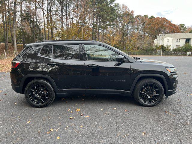 2022 Jeep Compass Altitude FWD