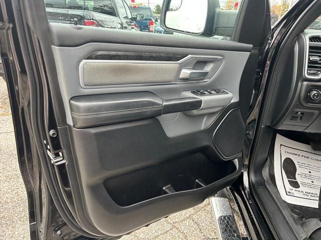 2022 Ram 1500 Big Horn Crew Cab 4x4 5'7" Box
