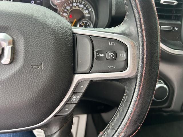 2022 Ram 1500 Big Horn Crew Cab 4x4 5'7" Box