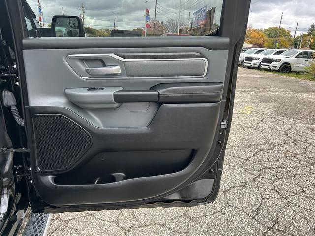 2022 Ram 1500 Big Horn Crew Cab 4x4 5'7" Box
