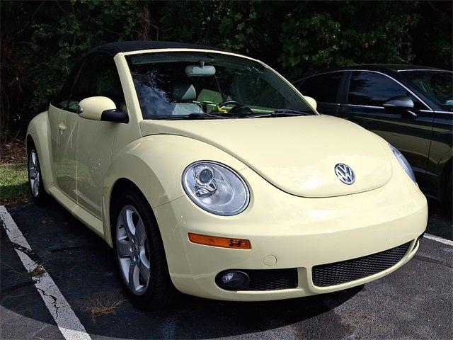 2006 Volkswagen New Beetle 2.5