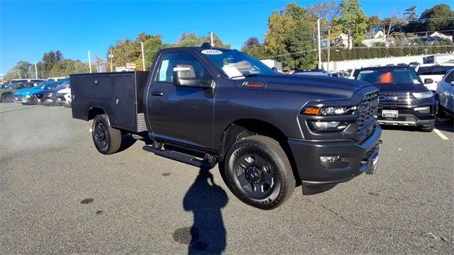 2025 RAM 2500 Tradesman Regular Cab 4x4 8 Box